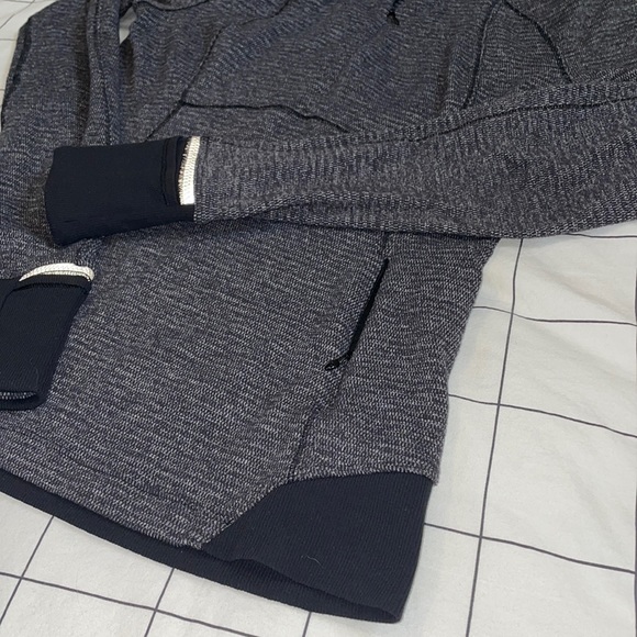 LULULEMON Runderful 1/2 zip - Picture 7 of 9